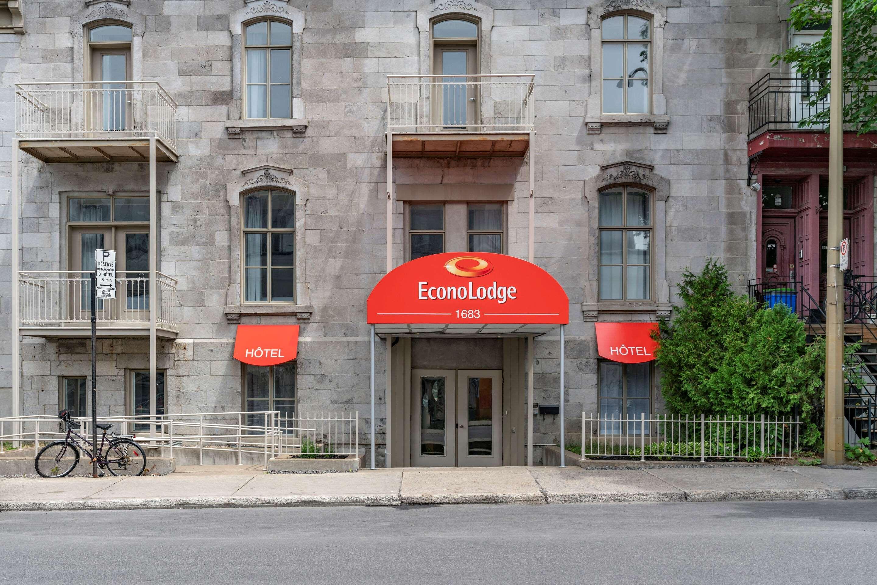 Econo Lodge Montreal Exterior photo